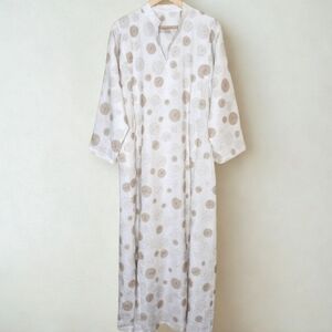 Orient 499 White Linen Kaftan with Gold & Silver Circle Embroidery - Size S